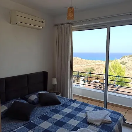Apartman The Phoenix -seaview Penthouse With Private Terrace In Palm Bay View *